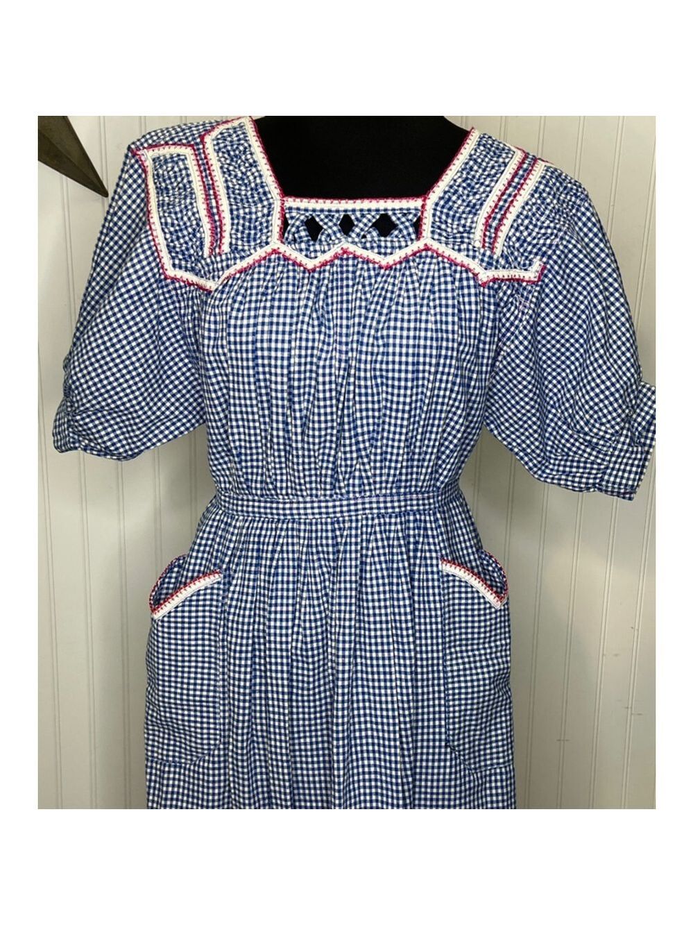 Vintage 70’s Gingham Apron Dress - Picture 2 of 8